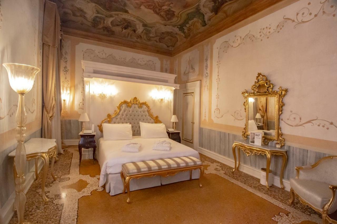 Ca' Bonfadini Historic Experience 5* Venecia
